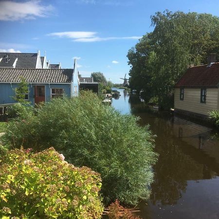 Отель Het Pulletje Westzaan Экстерьер фото