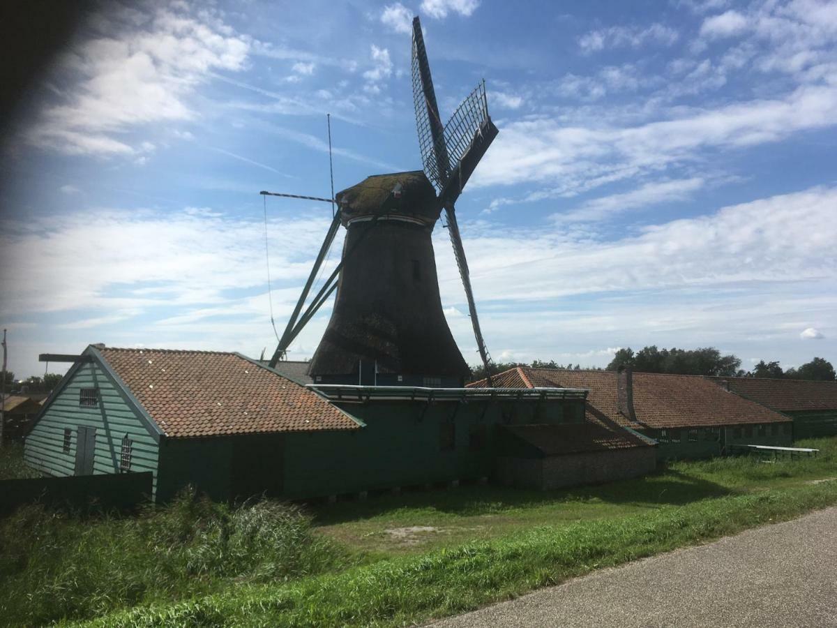 Отель Het Pulletje Westzaan Экстерьер фото